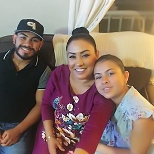 Meet your Posher, Maria de jesus